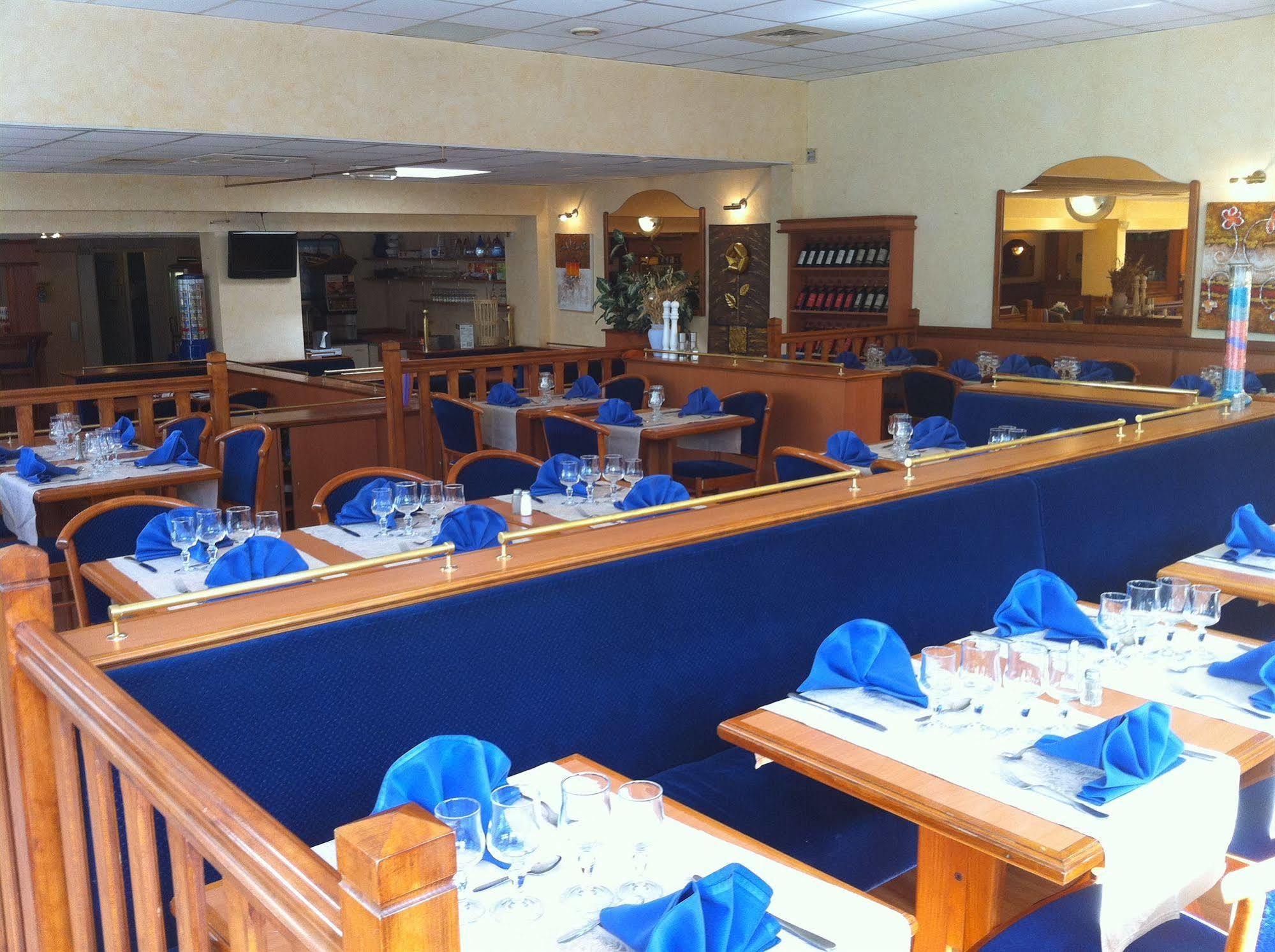 Hotel & Restaurant Le Mejean - Parc Des Expositions 라테 외부 사진